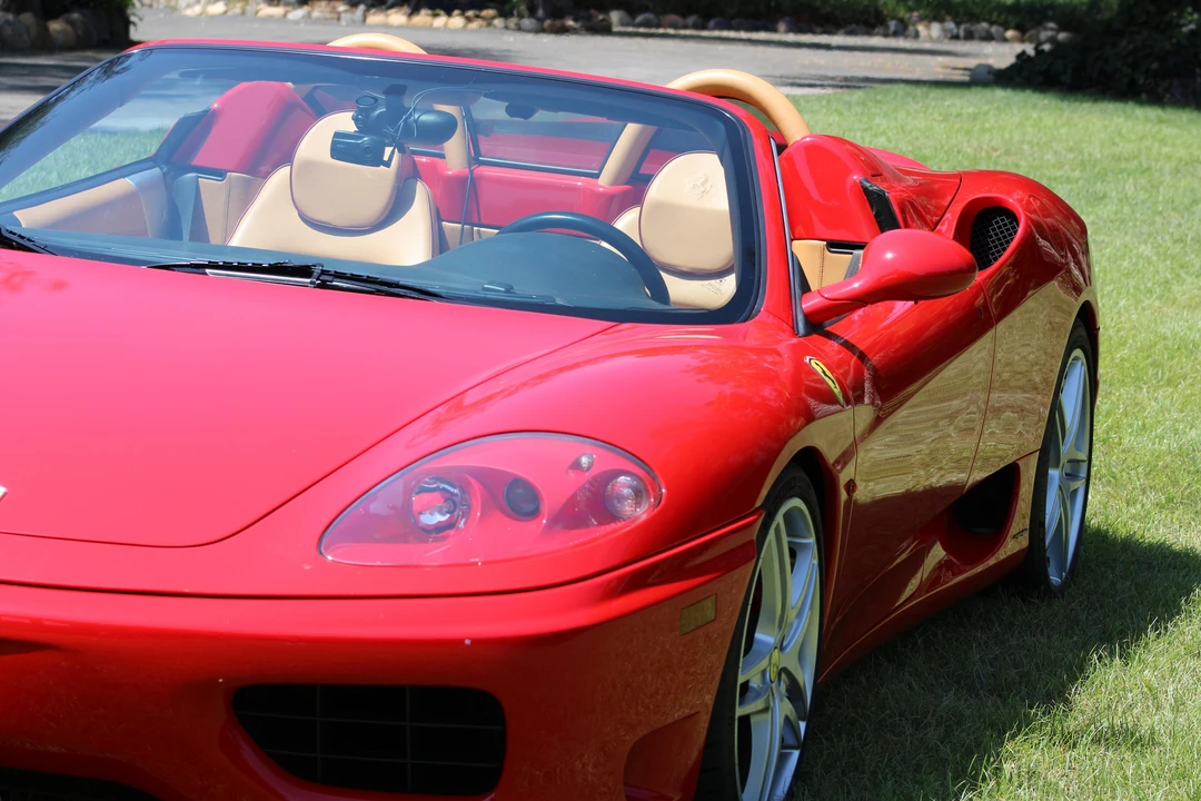 2001 Ferrari 360 Spider - Image 27 of 31