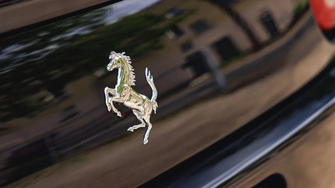 2001 Ferrari 360 Spider - Image 17 of 31
