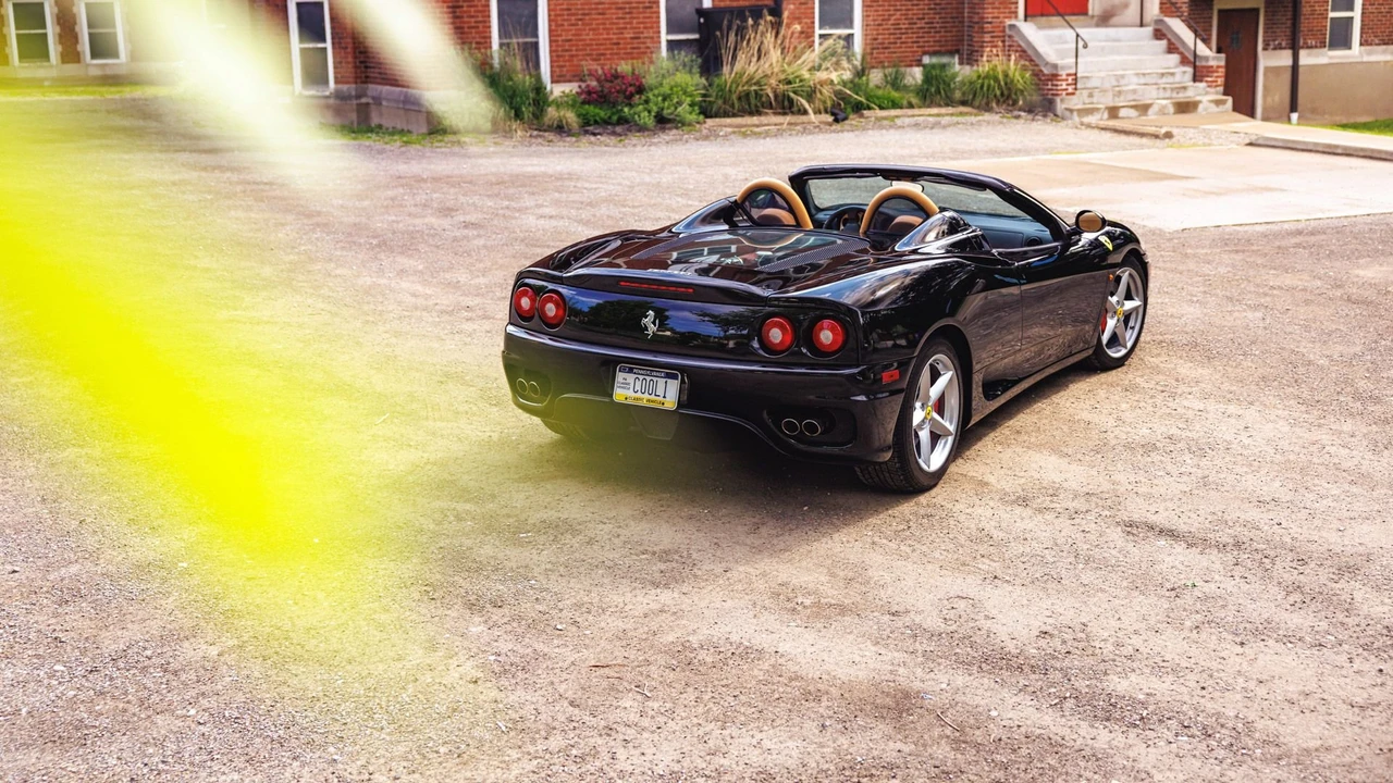 2001 Ferrari 360 Spider - Image 11 of 31