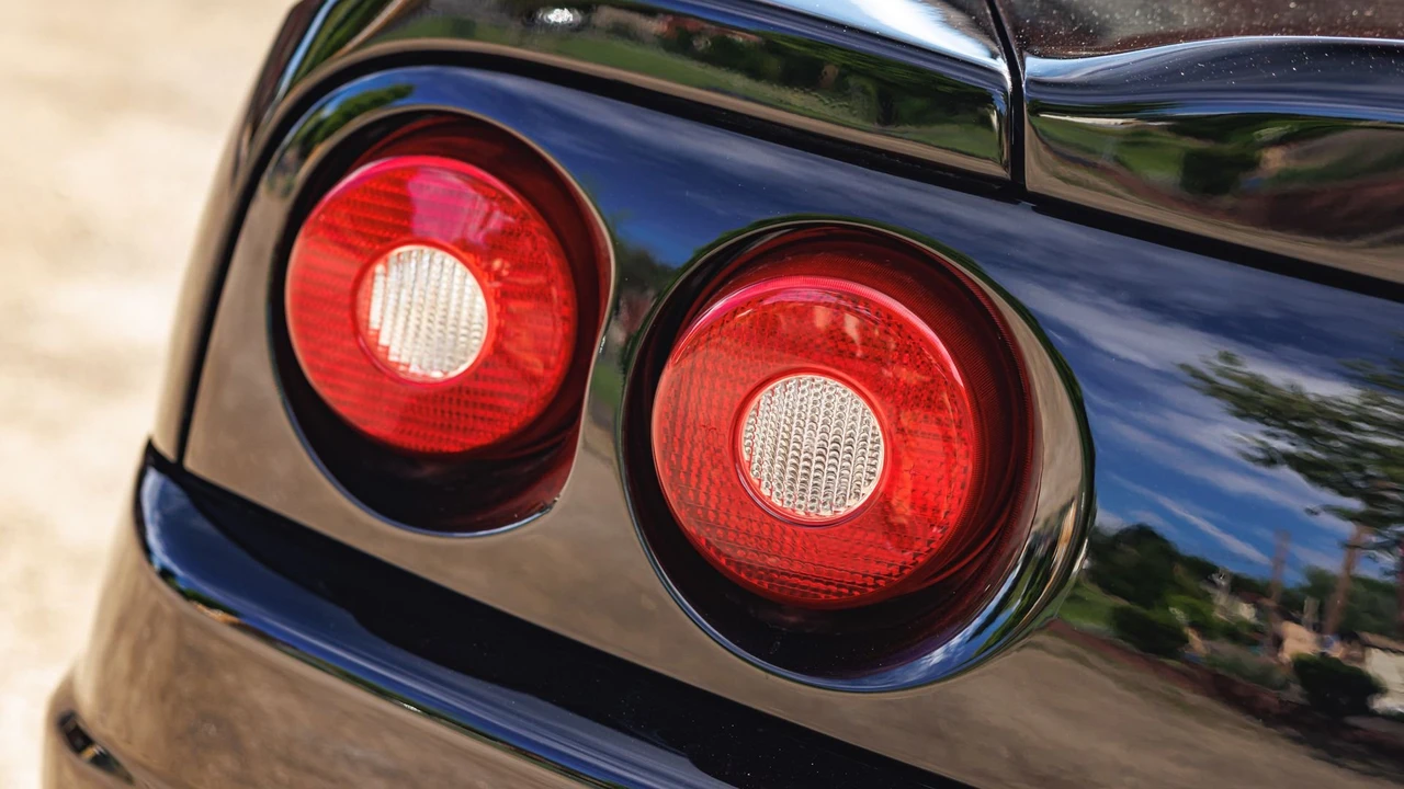 2001 Ferrari 360 Spider - Image 18 of 31