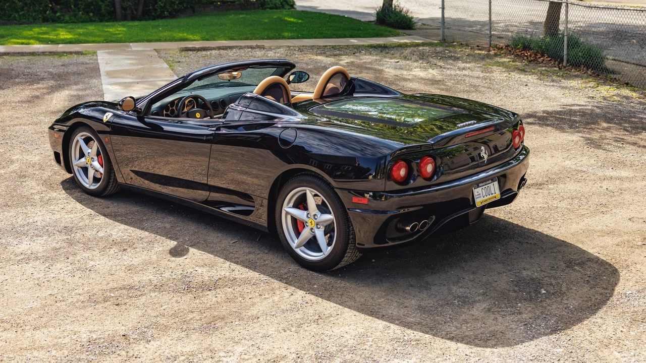 2001 Ferrari 360 Spider - Image 31 of 31
