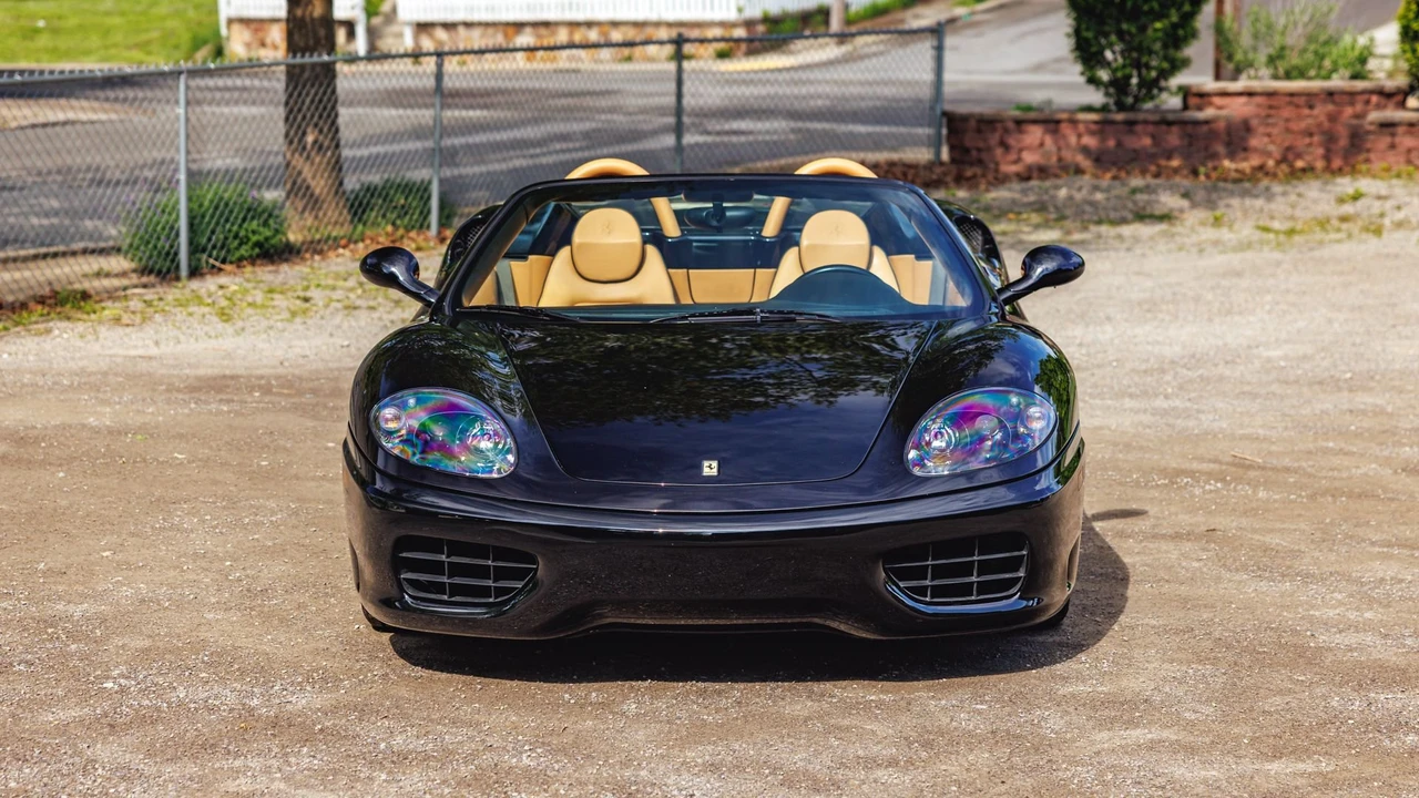2001 Ferrari 360 Spider - Image 4 of 31