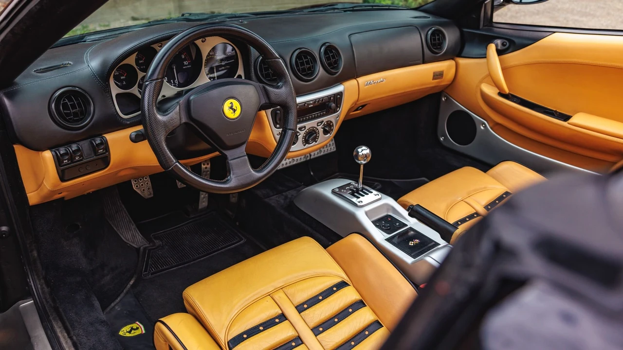 2001 Ferrari 360 Spider - Image 7 of 31