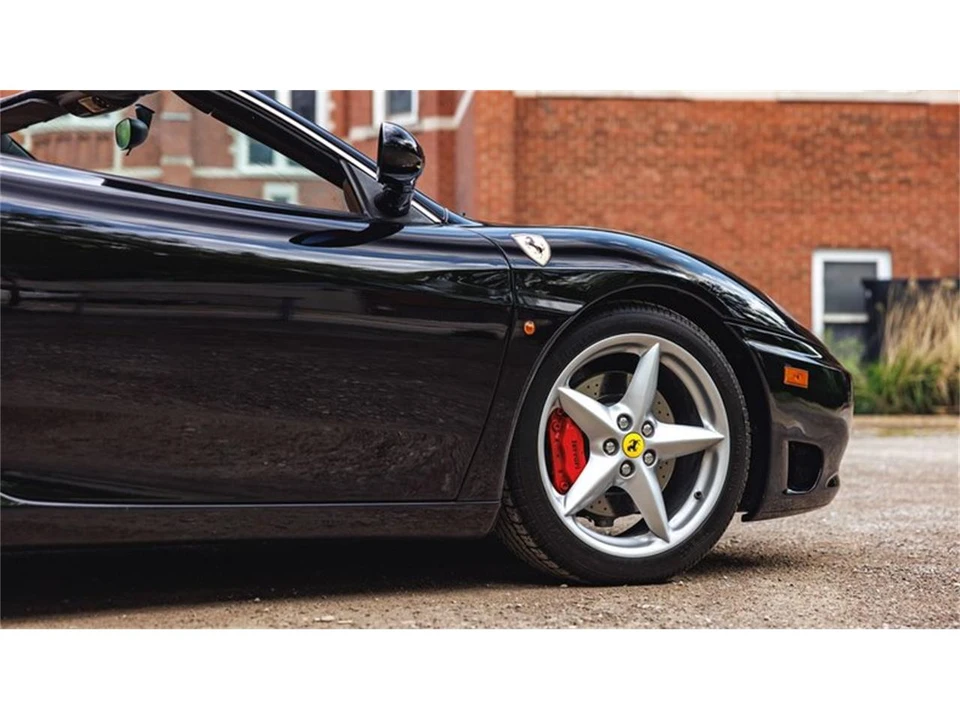 2001 Ferrari 360 Spider - Image 5 of 31