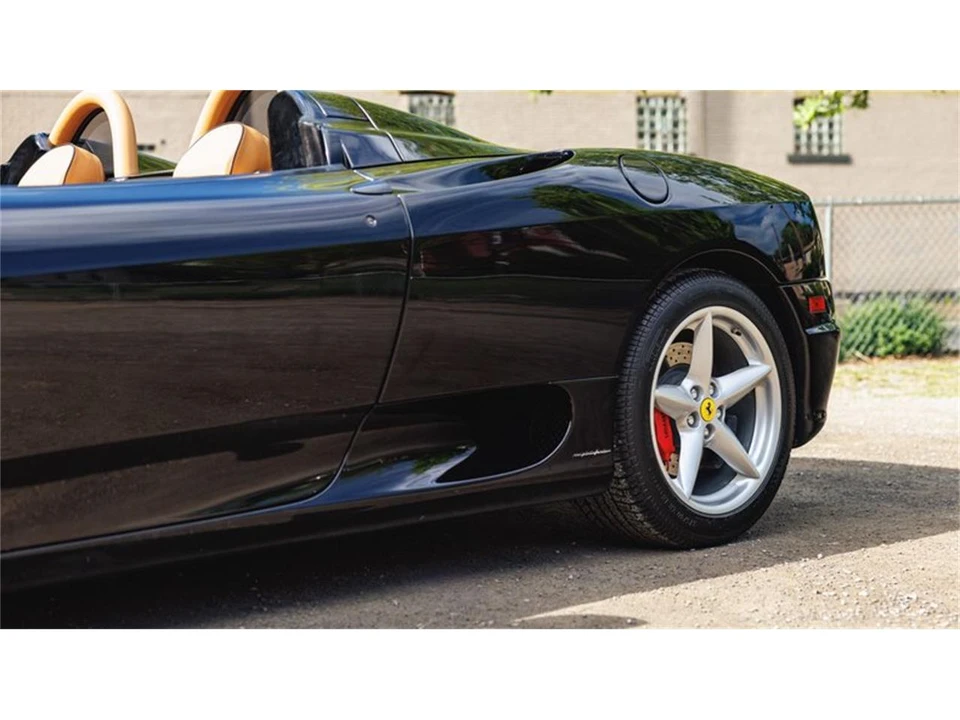 2001 Ferrari 360 Spider - Image 20 of 31