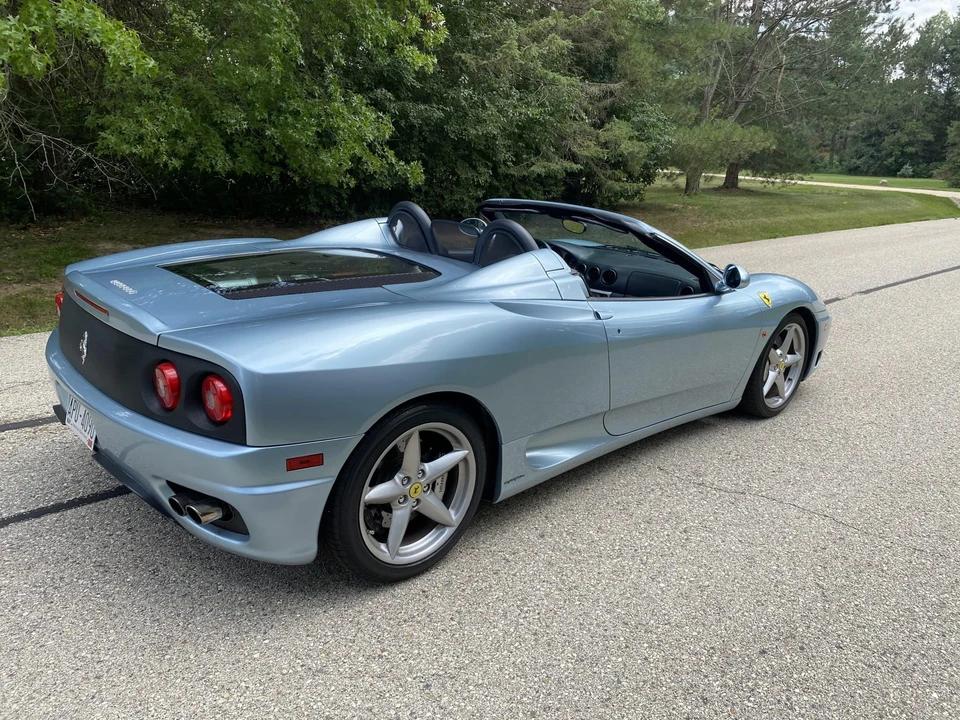 2001 Ferrari 360 Spider - Image 12 of 31