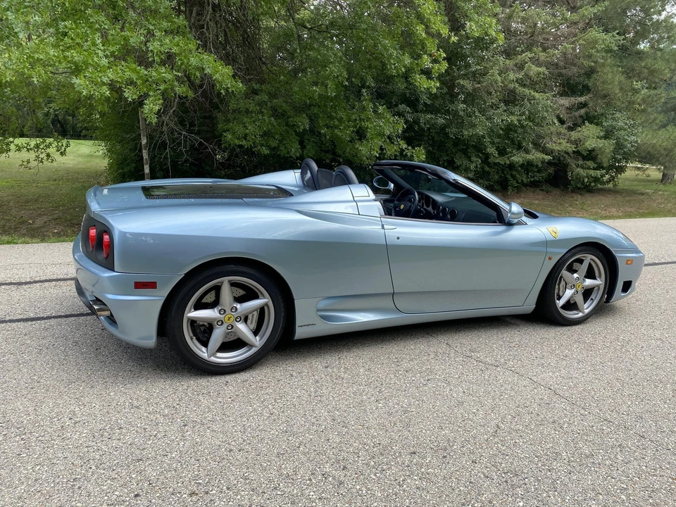 2001 Ferrari 360 Spider - Image 13 of 31