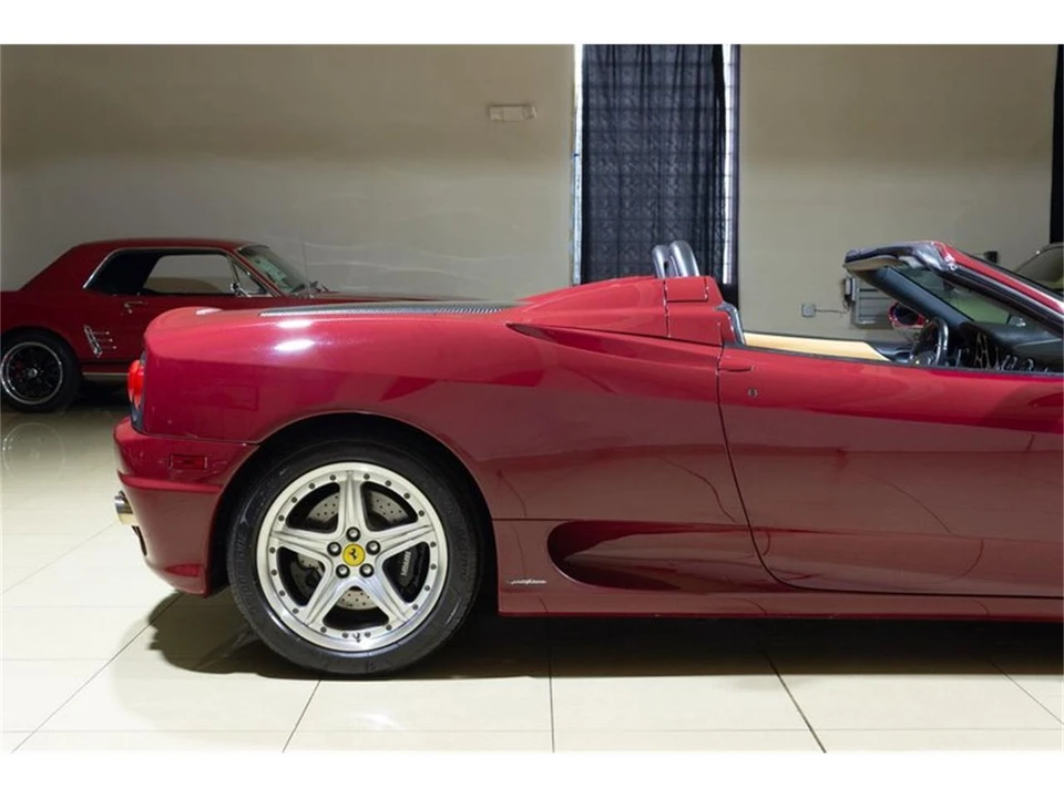 2001 Ferrari 360 Spider - Image 25 of 31