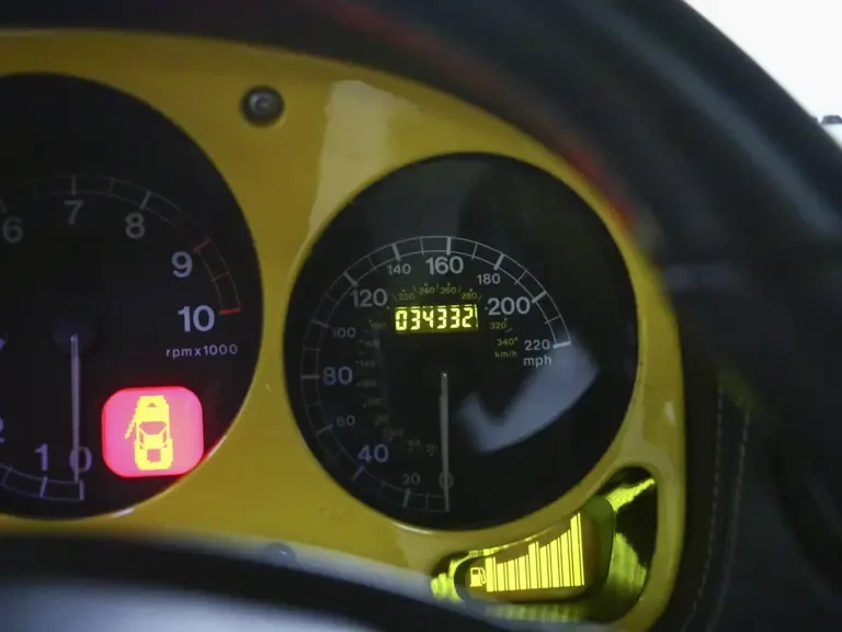 2001 Ferrari 360 Spider - Image 10 of 31