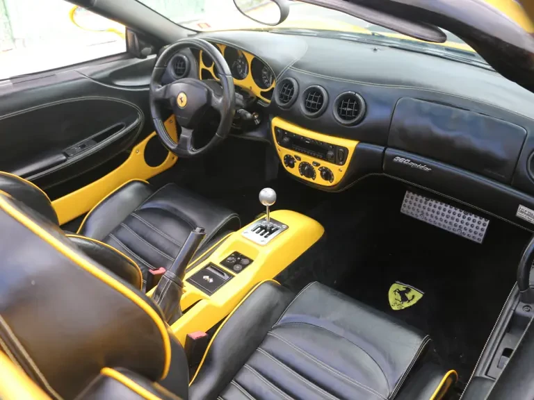 2001 Ferrari 360 Spider - Image 5 of 31
