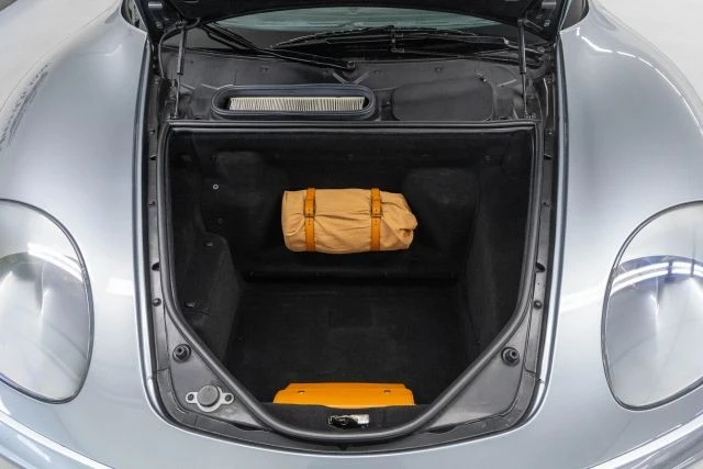 2001 Ferrari 360 Spider - Image 27 of 31