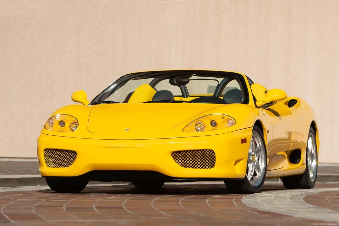 2001 Ferrari 360 Spider - Image 3 of 31