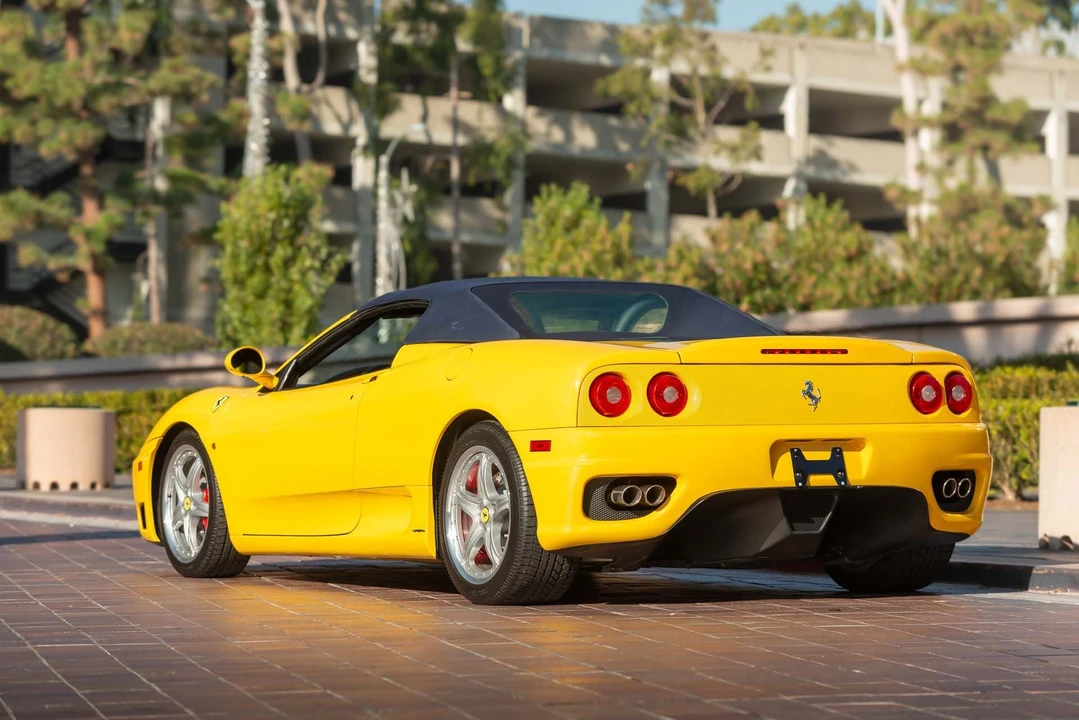 2001 Ferrari 360 Spider - Image 7 of 31