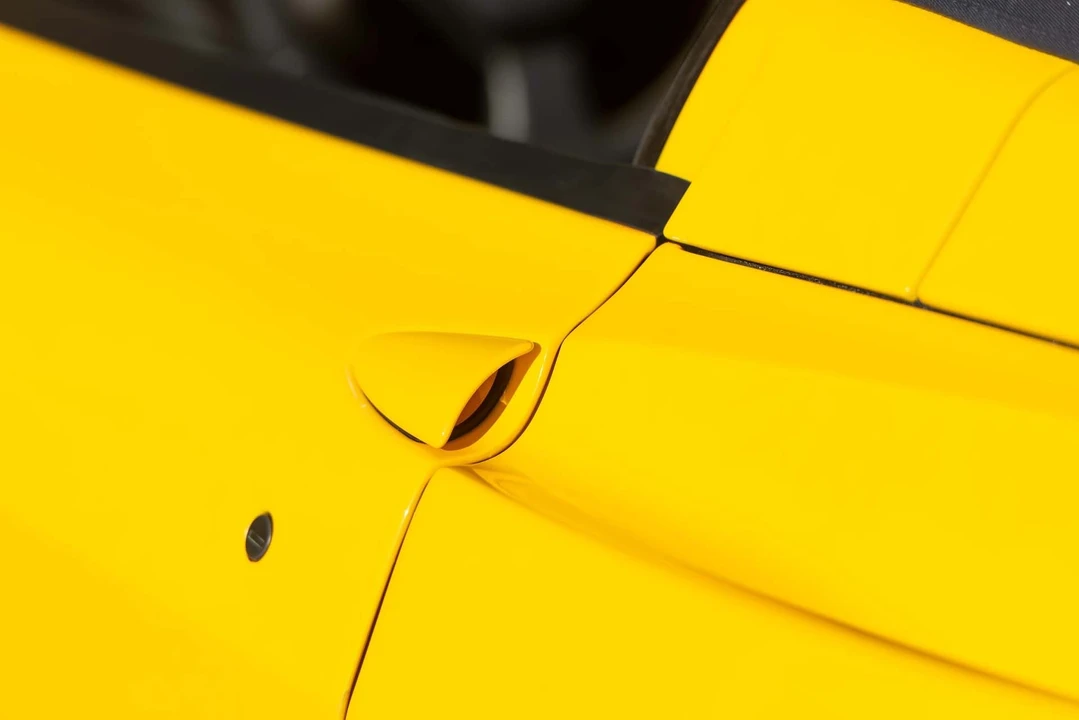 2001 Ferrari 360 Spider - Image 26 of 31