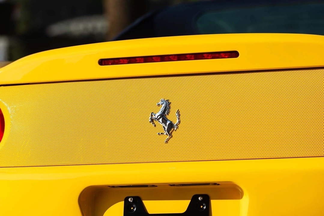 2001 Ferrari 360 Spider - Image 17 of 31