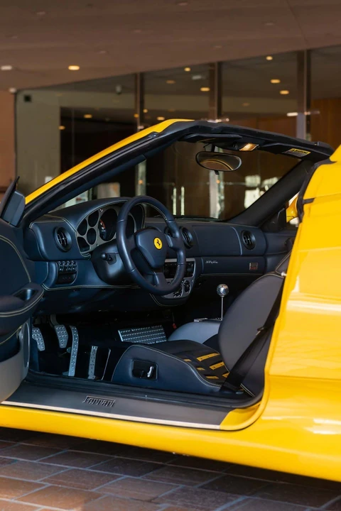 2001 Ferrari 360 Spider - Image 11 of 31