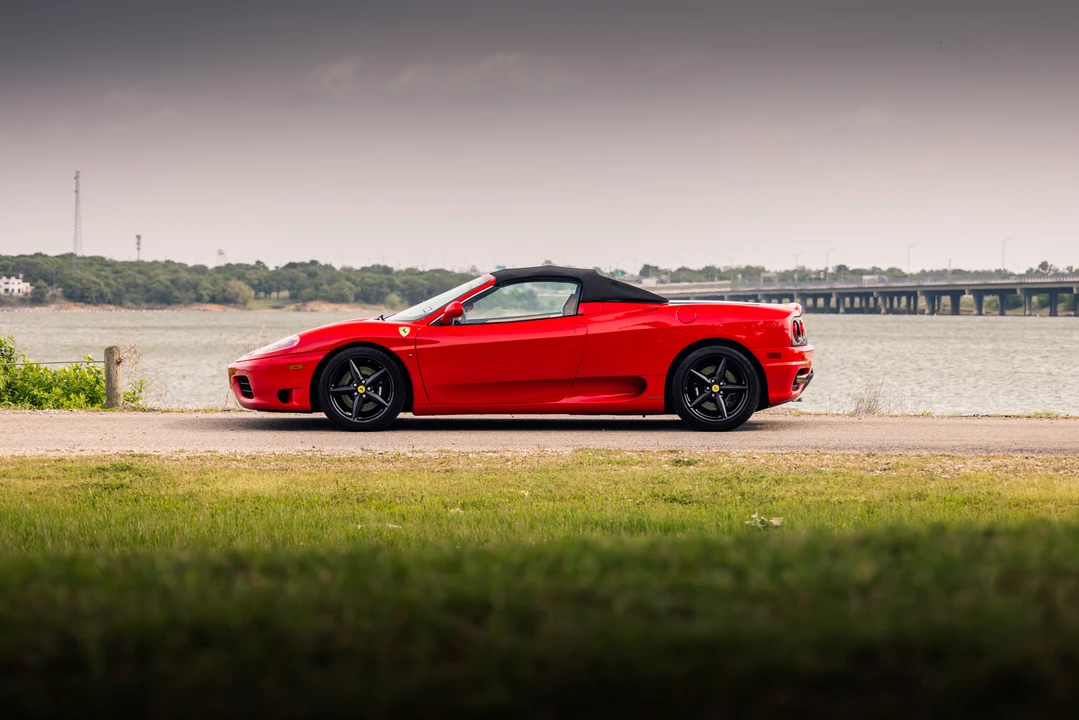 2001 Ferrari 360 Spider - Image 12 of 31