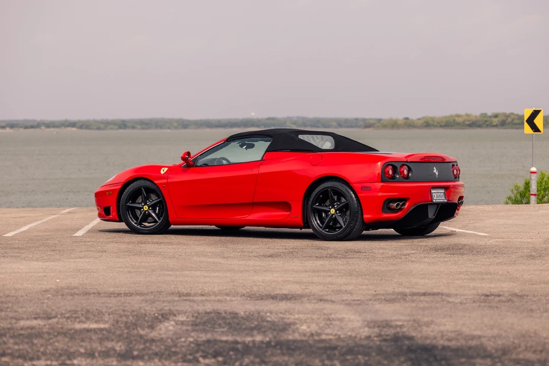 2001 Ferrari 360 Spider - Image 16 of 31