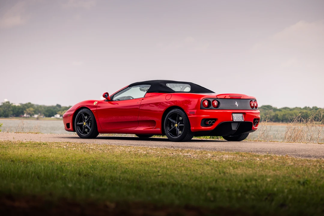 2001 Ferrari 360 Spider - Image 22 of 31