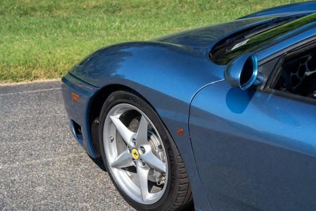 2001 Ferrari 360 Spider - Image 10 of 31