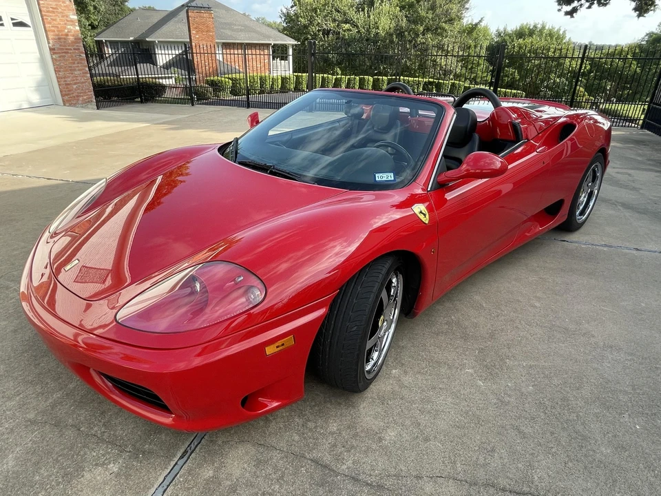 2001 Ferrari 360 Spider - Image 2 of 31