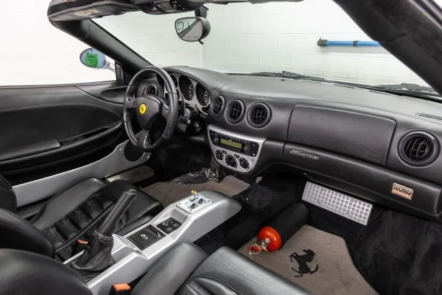 2001 Ferrari 360 Spider - Image 9 of 31