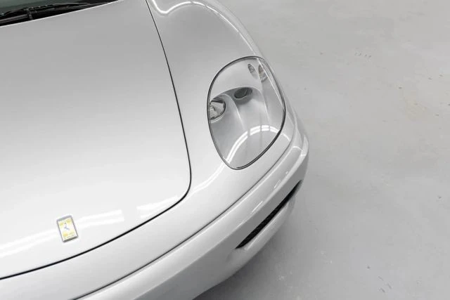 2001 Ferrari 360 Spider - Image 20 of 31