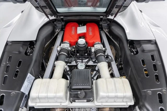 2001 Ferrari 360 Spider - Image 10 of 21