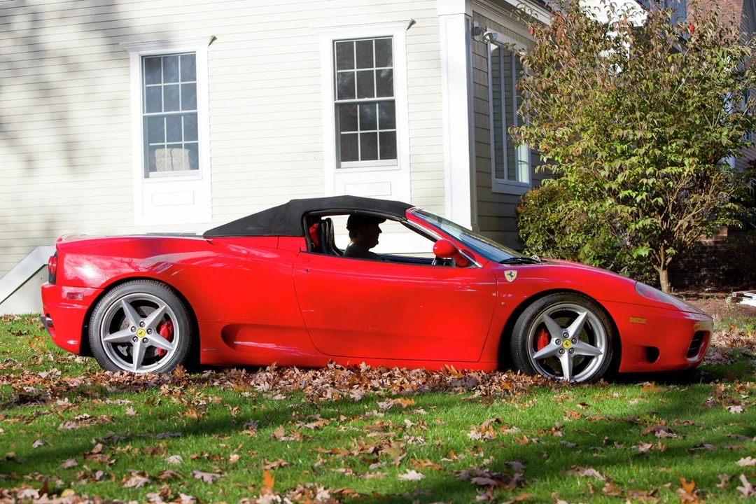 2001 Ferrari 360 Spider - Image 2 of 31