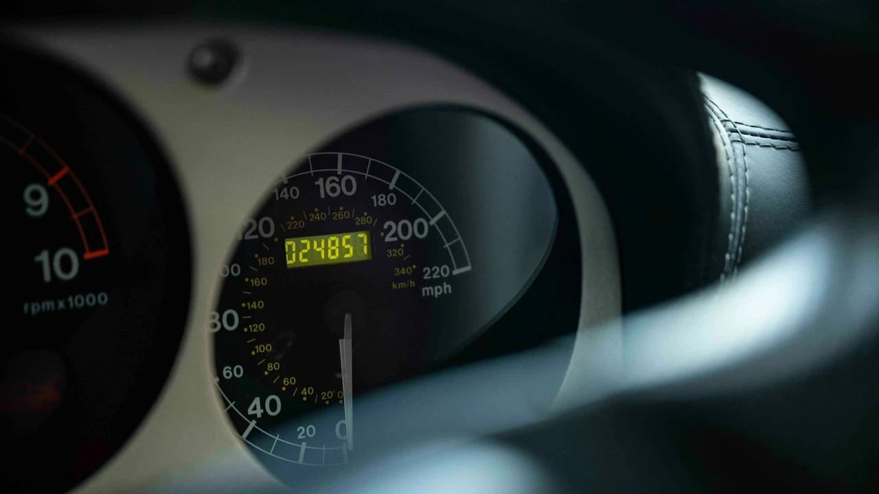 2001 Ferrari 360 Spider - Image 18 of 27