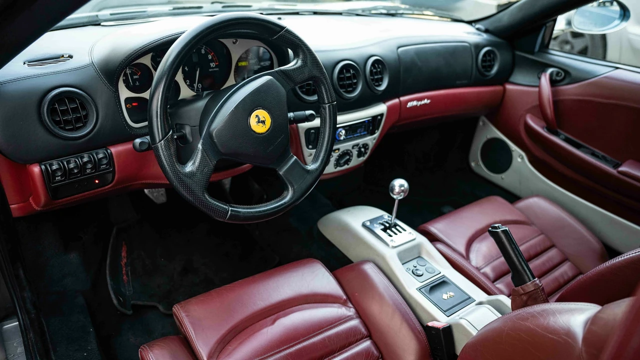 2001 Ferrari 360 Spider - Image 3 of 27