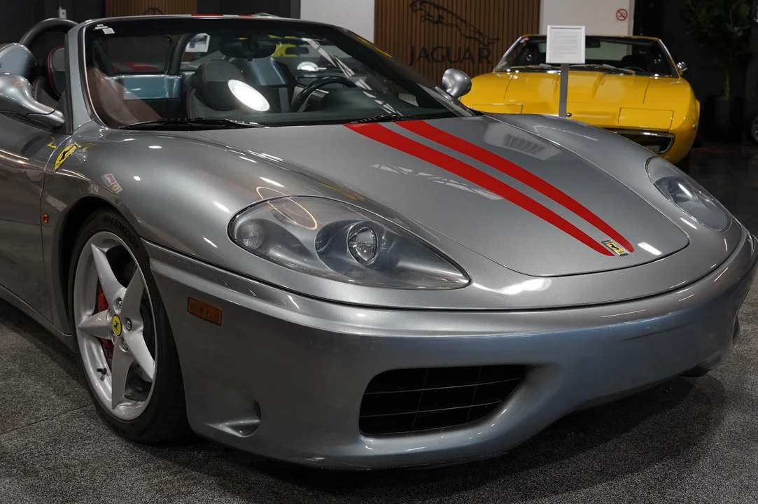 2001 Ferrari 360 Spider - Image 30 of 31