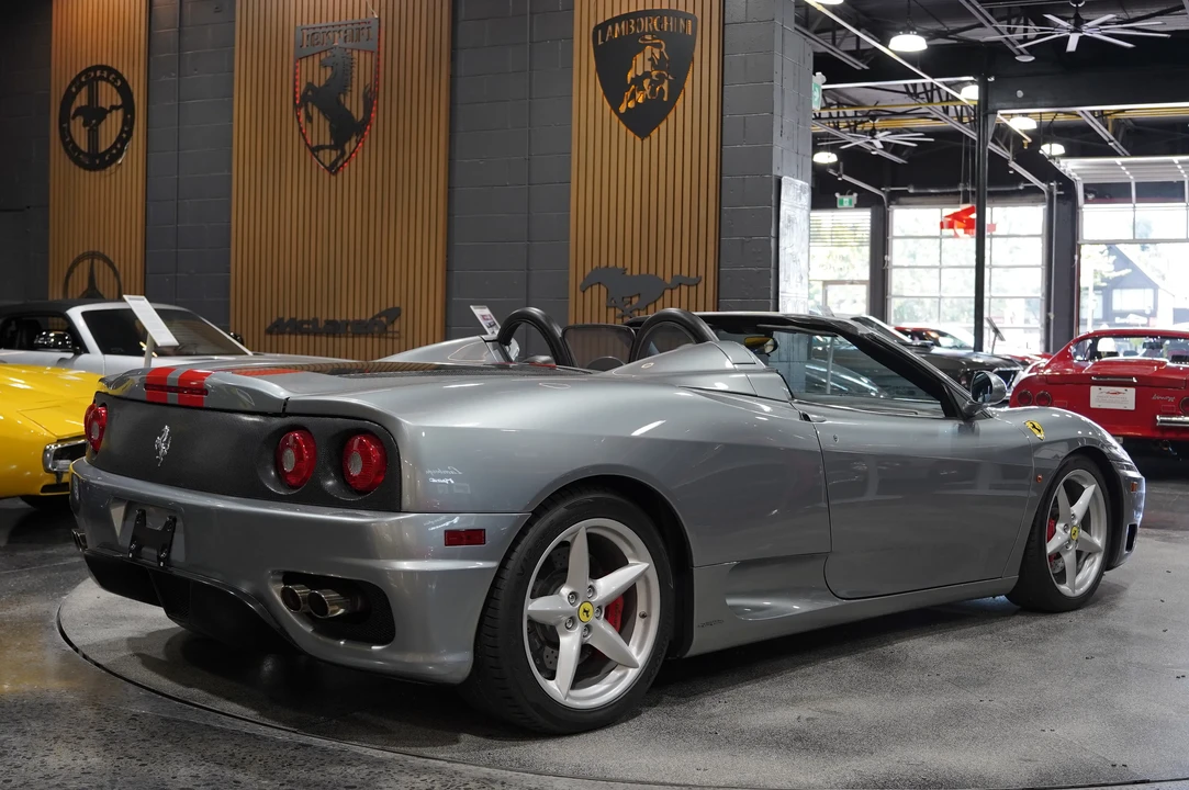 2001 Ferrari 360 Spider - Image 23 of 31