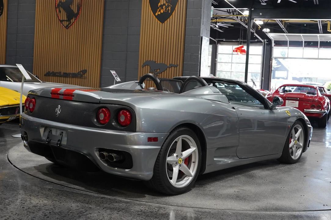 2001 Ferrari 360 Spider - Image 21 of 31