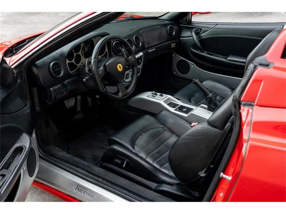 2001 Ferrari 360 Spider - Image 16 of 31