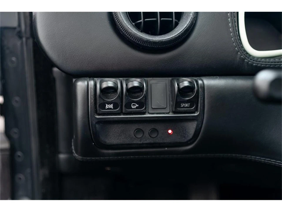 2001 Ferrari 360 Spider - Image 14 of 31