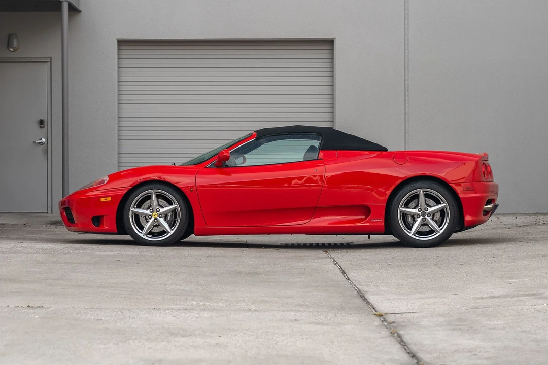 2001 Ferrari 360 Spider - Image 3 of 31
