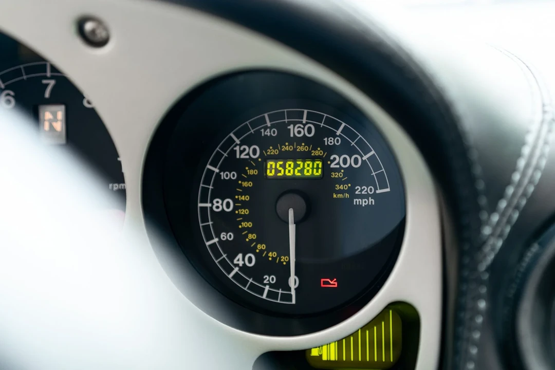 2001 Ferrari 360 Spider - Image 19 of 31