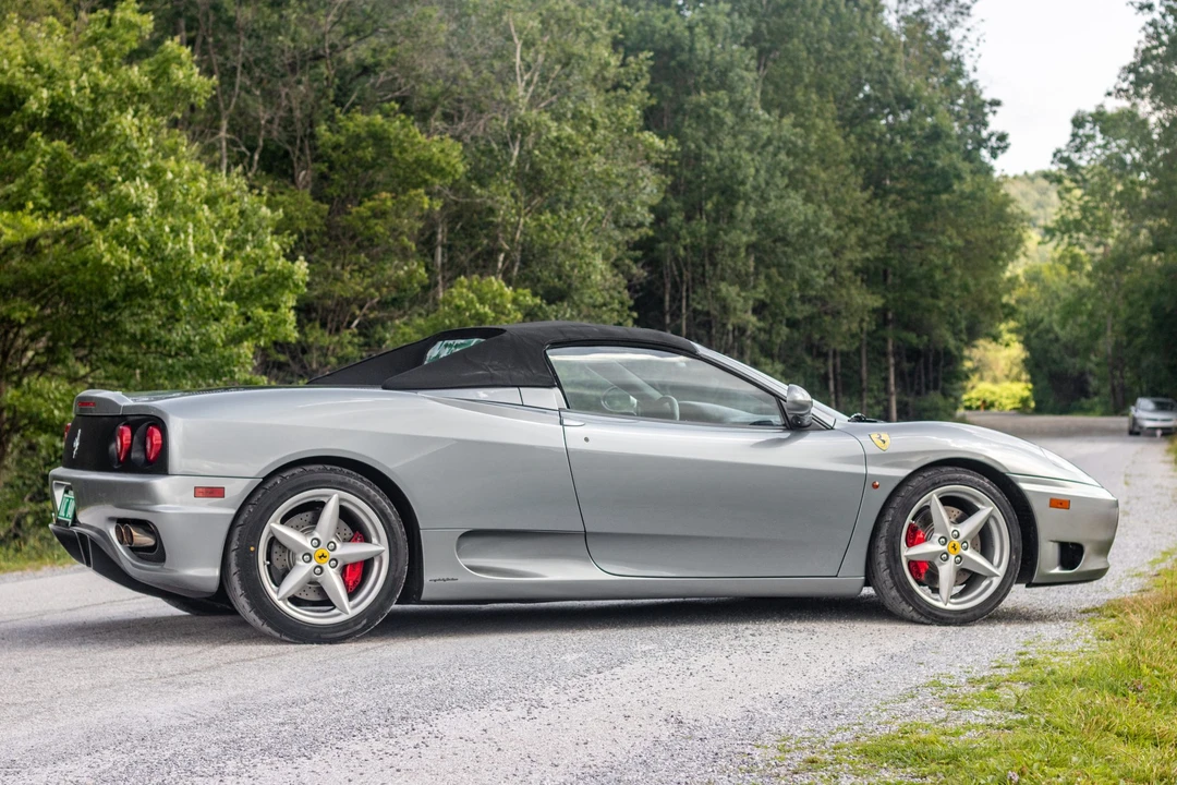2001 Ferrari 360 Spider - Image 14 of 31