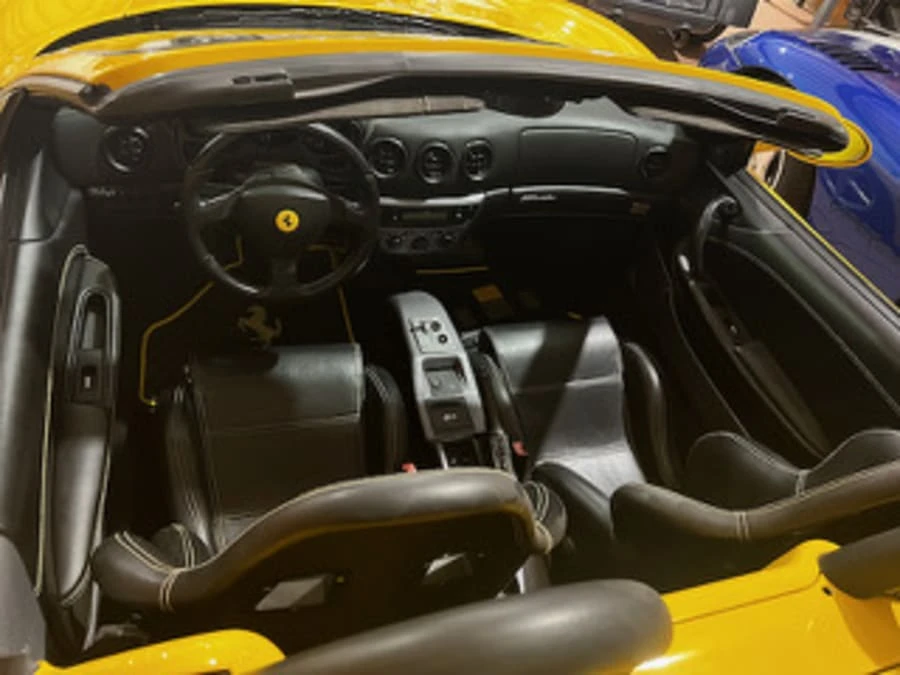 2001 Ferrari 360 Spider - Image 11 of 12