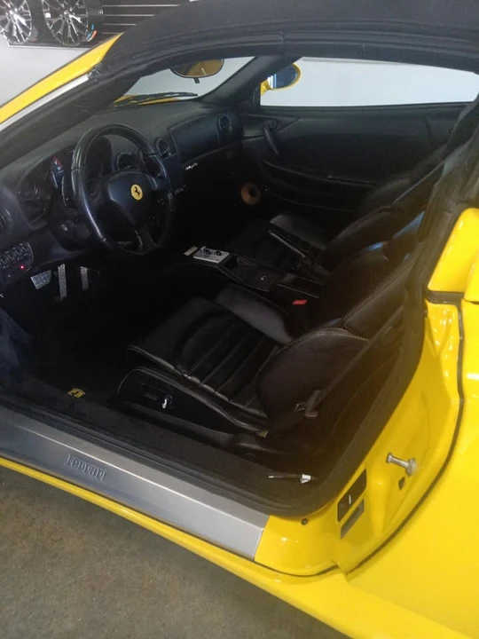 2001 Ferrari 360 Spider - Image 9 of 11