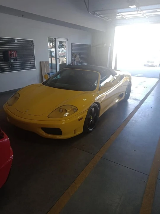 2001 Ferrari 360 Spider - Image 2 of 11