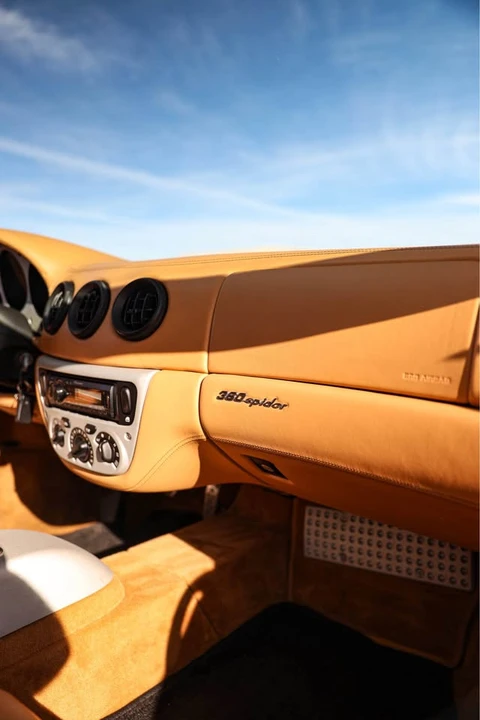 2001 Ferrari 360 Spider - Image 5 of 6
