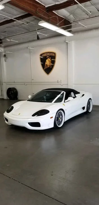 2001 Ferrari 360 Spider - Image 8 of 9