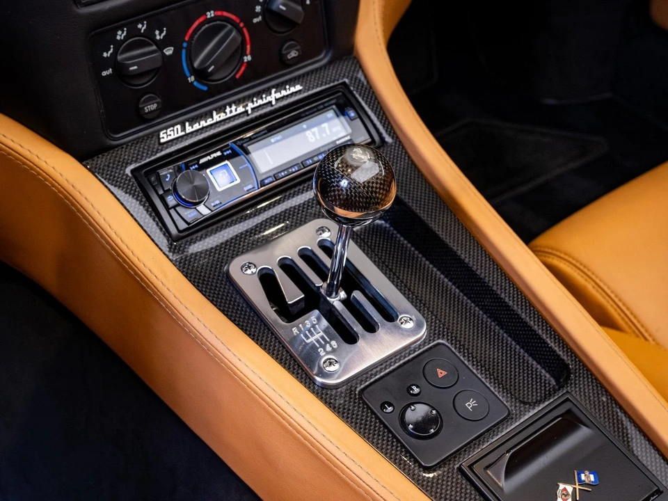 2001 Ferrari 550 Barchetta Pininfarina - Image 11 of 19