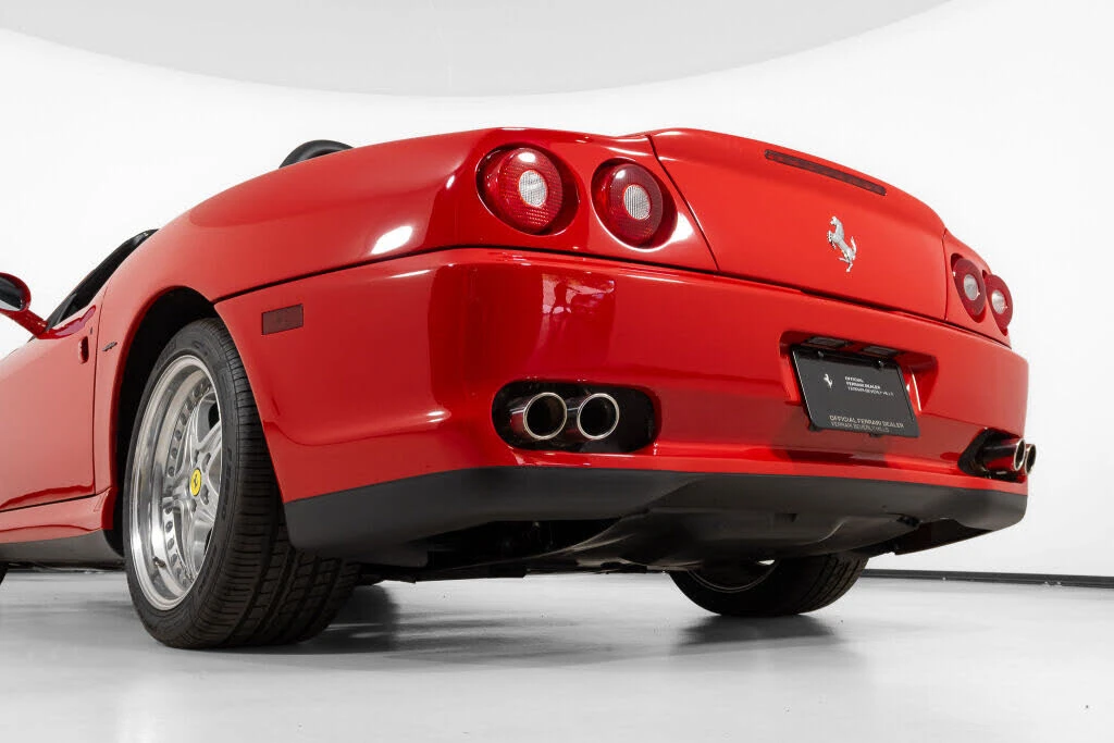 2001 Ferrari 550 Barchetta Pininfarina - Image 18 of 31