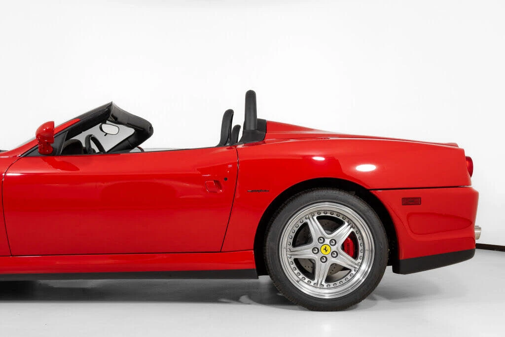 2001 Ferrari 550 Barchetta Pininfarina - Image 16 of 31