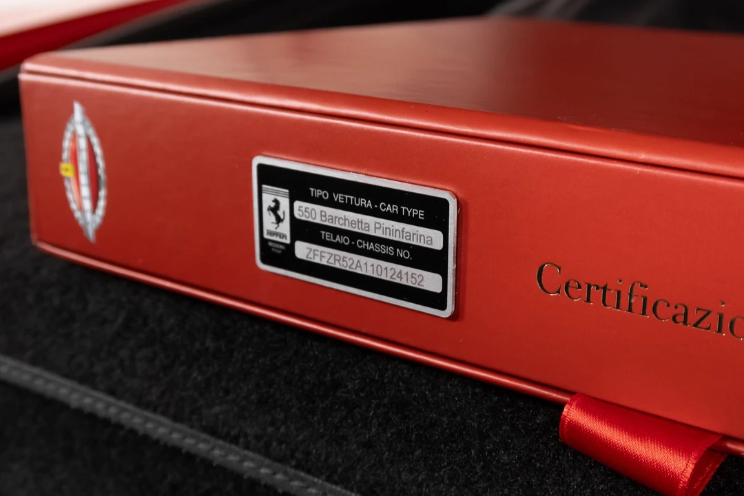 2001 Ferrari 550 Barchetta Pininfarina - Image 21 of 31
