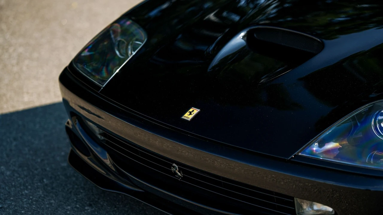 2001 Ferrari 550 Barchetta Pininfarina - Image 21 of 31