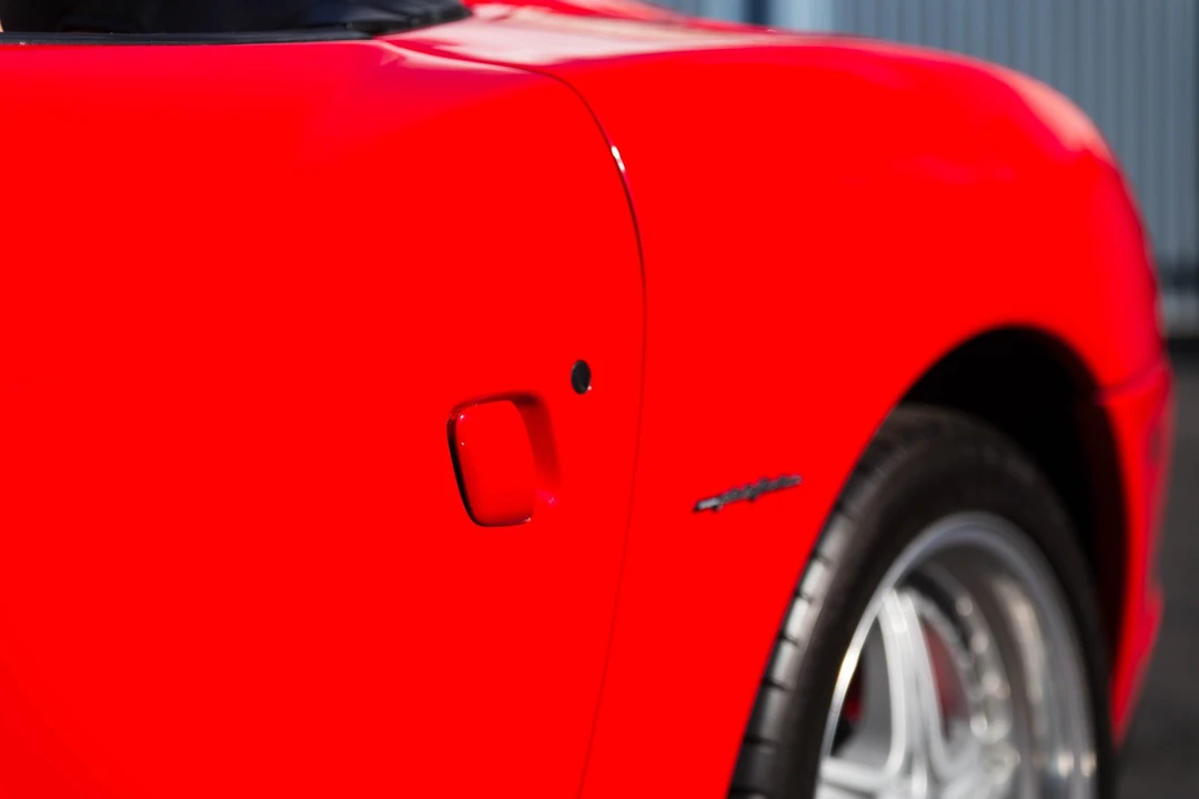2001 Ferrari 550 Barchetta Pininfarina - Image 24 of 31
